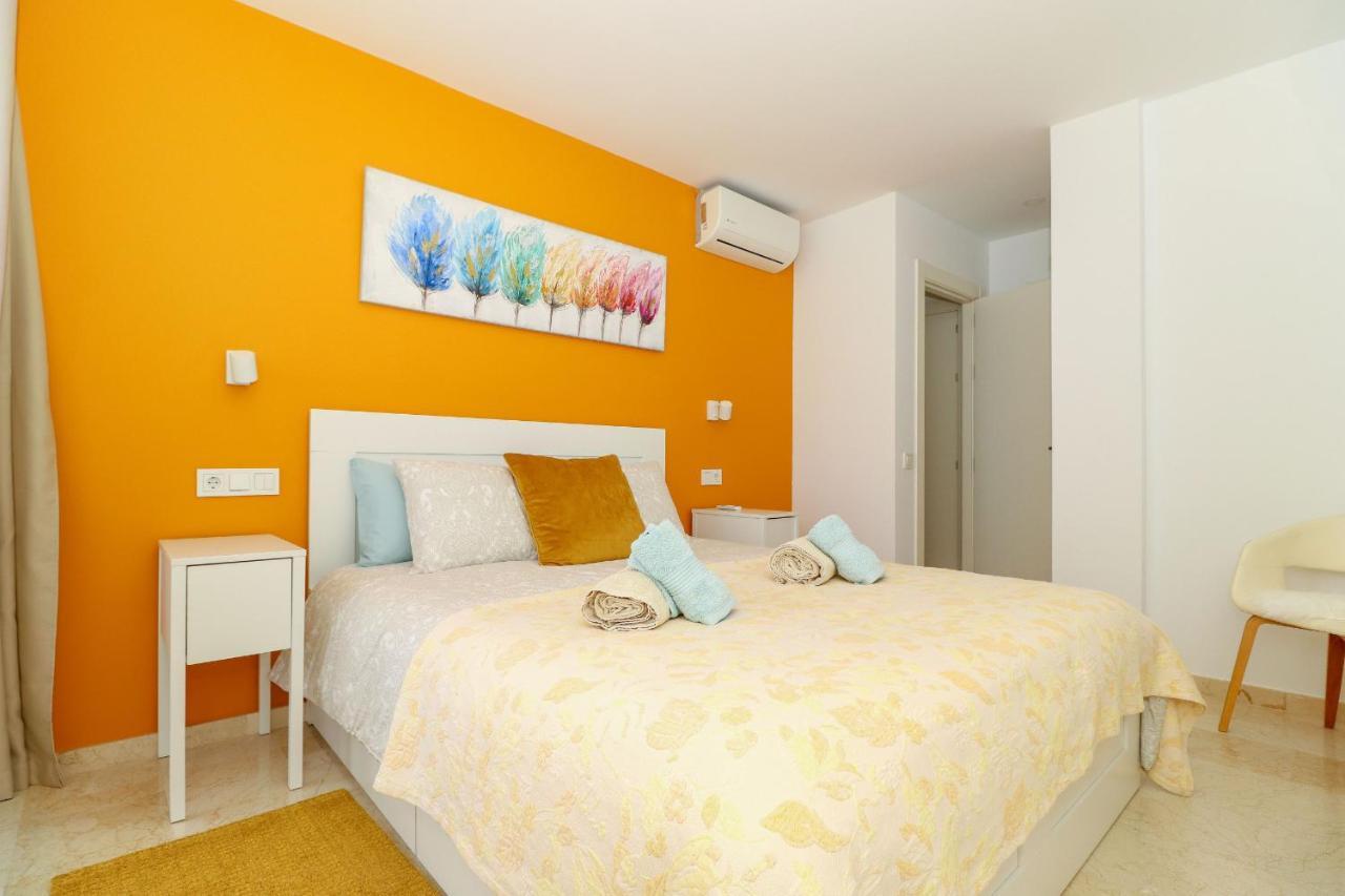 Ferienwohnung Penthouse With Panoramic Views - Puerto Marina Benalmádena Exterior foto