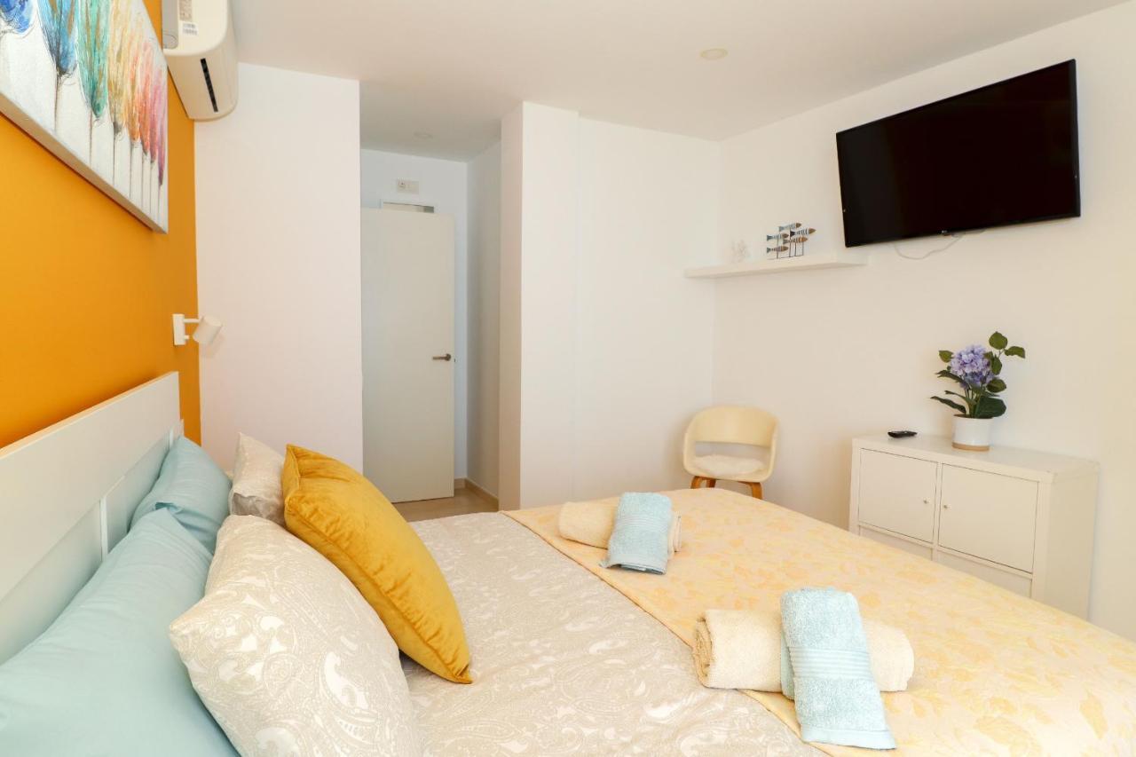 Ferienwohnung Penthouse With Panoramic Views - Puerto Marina Benalmádena Exterior foto